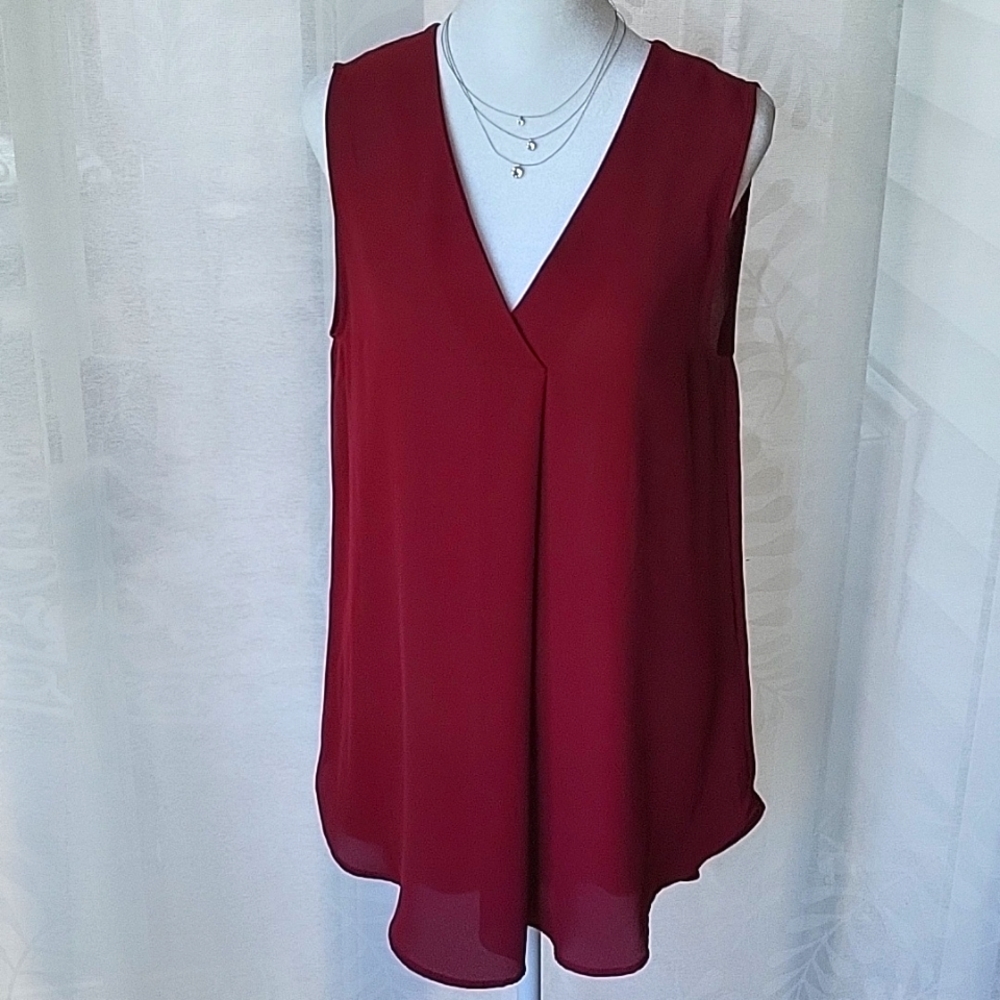 H&M | Sleeveless Blouse | Burgundy Size (10)